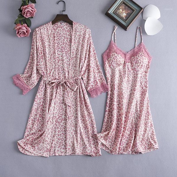 nightdress women's summer thin ice silk nightdress robe two piece home clothes spaghetti strap robe and nightgown sets1, Black;red
nightdress women's summer thin ice silk nightdress robe two piece home clothes spaghetti strap robe and nightgown sets1, Black;red