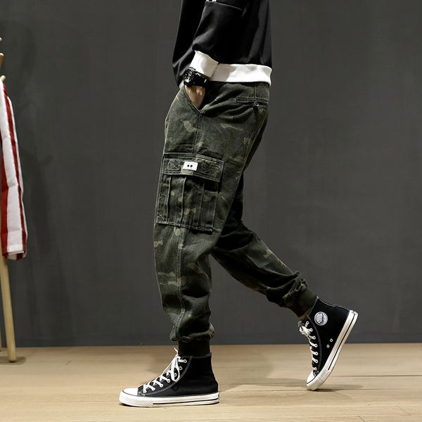 2021 new fashion streetwear fit spliced casual pants camouflage trousers hip hop men joggers 0z71, Blue
2021 new fashion streetwear fit spliced casual pants camouflage trousers hip hop men joggers 0z71, Blue