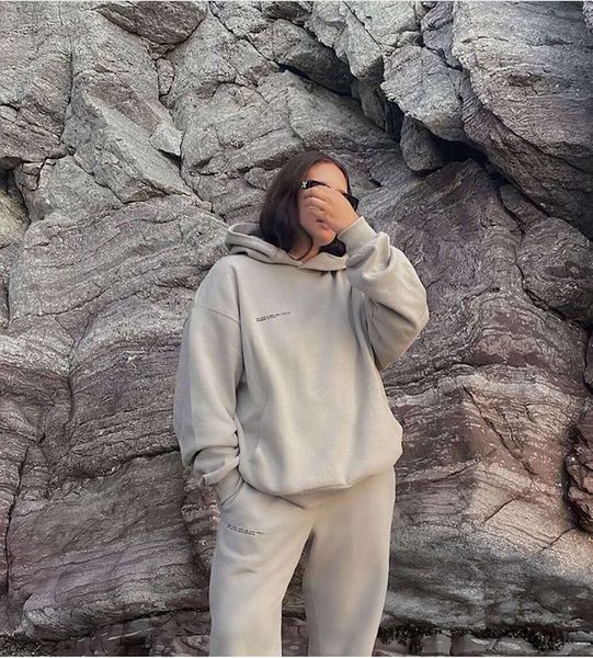 9935, Gray 
9935, Gray