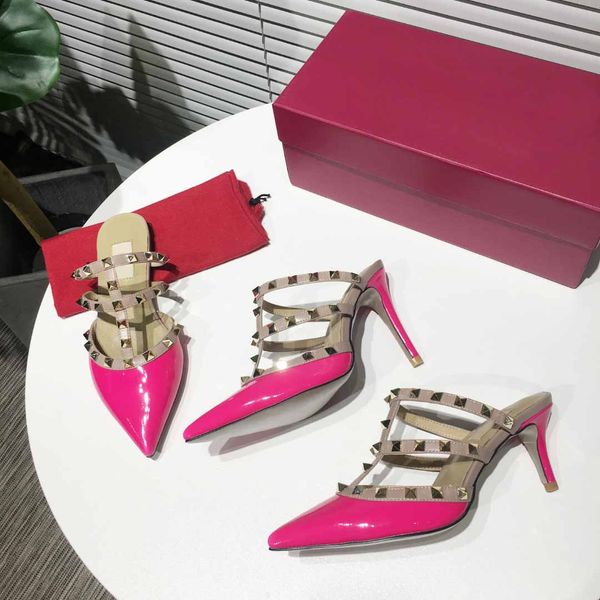 2022 women pumps wedding shoes woman low flat sandal nude fashion ankle straps rivets 9.5cm high heels bridal slipper, Black
2022 women pumps wedding shoes woman low flat sandal nude fashion ankle straps rivets 9.5cm high heels bridal slipper, Black