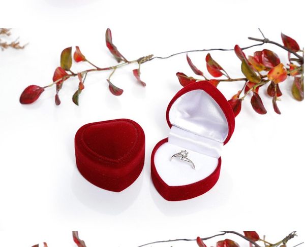new heart shape jewelry packing box flocked flannelette ring box jewelry gift wrap valentine's day present
new heart shape jewelry packing box flocked flannelette ring box jewelry gift wrap valentine's day present