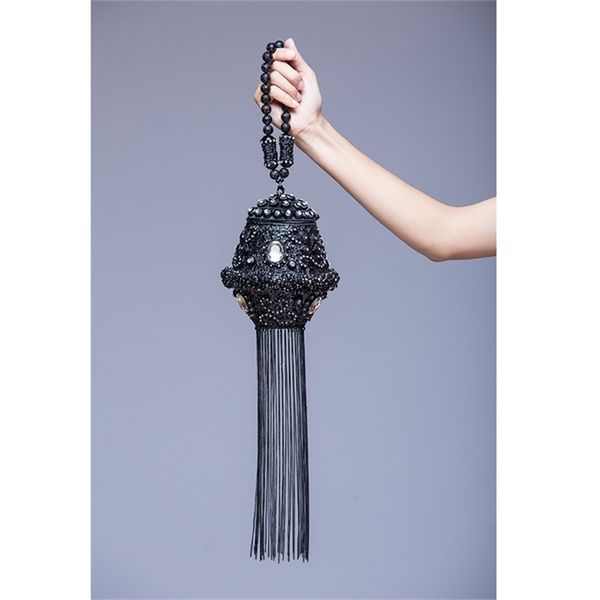 doyutig india style women's hand-made rhinestone beads clutches lady vintage weave long tassels evening bags for wedding f702 y201224
doyutig india style women's hand-made rhinestone beads clutches lady vintage weave long tassels evening bags for wedding f702 y201224