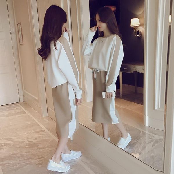 2021 womens western long sleeve sweater skirt suit casual two piece suit solid new style two piece set western style, White;black
2021 womens western long sleeve sweater skirt suit casual two piece suit solid new style two piece set western style, White;black