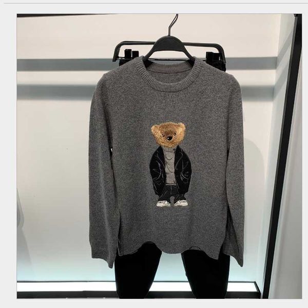 spring and autumn round neck dark grizzly bear embroidery heavy industry sweater men's trend casual fashion, White;black
spring and autumn round neck dark grizzly bear embroidery heavy industry sweater men's trend casual fashion, White;black