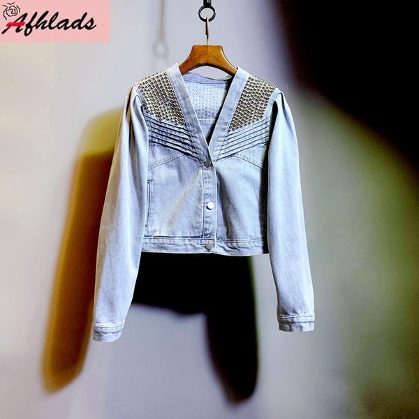 2020 autumn new coat outerwear women fashion rivet loose long sleeve luxury single-breasted short jacket women, Black;brown
2020 autumn new coat outerwear women fashion rivet loose long sleeve luxury single-breasted short jacket women, Black;brown