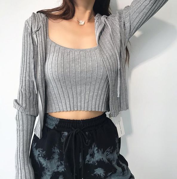 europe 2020 autumn winter new street short hooded two-piece tank+ solid color slimming knitted cardigan sweater fp9g, White;black
europe 2020 autumn winter new street short hooded two-piece tank+ solid color slimming knitted cardigan sweater fp9g, White;black