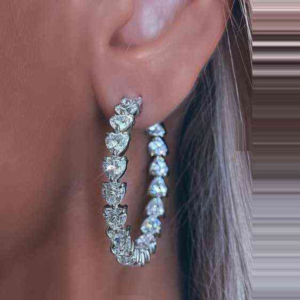 30mm iced out sparking bling white pink cubic zirconia cz heart hoop earring lovely heart large huggie wedding jewelry for women 220108, Golden;silver
30mm iced out sparking bling white pink cubic zirconia cz heart hoop earring lovely heart large huggie wedding jewelry for women 220108, Golden;silver