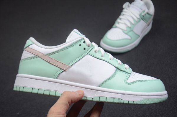 2021 dunk men women running shoes low green tender powder skateboard shoes fashion trainers luxurys designer sneakers with box
2021 dunk men women running shoes low green tender powder skateboard shoes fashion trainers luxurys designer sneakers with box