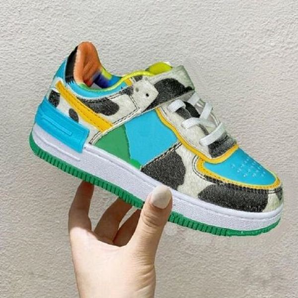 2021 новые баскетбольные обувь коренастый dunky jumpman низкая детская кожа мороженое мальчики девочки скейтборд кроссовки обувь размер 24-3
2021 новые баскетбольные обувь коренастый dunky jumpman низкая детская кожа мороженое мальчики девочки скейтборд кроссовки обувь размер 24-3