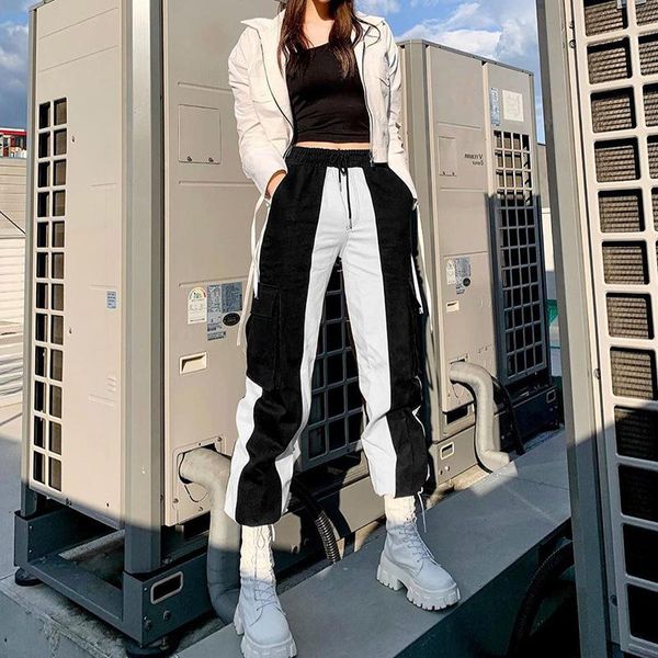 streetwear drawstring cargo pants women patchwork jeans baggy casual pockets denim trousers contrast color trousers, Black;white
streetwear drawstring cargo pants women patchwork jeans baggy casual pockets denim trousers contrast color trousers, Black;white