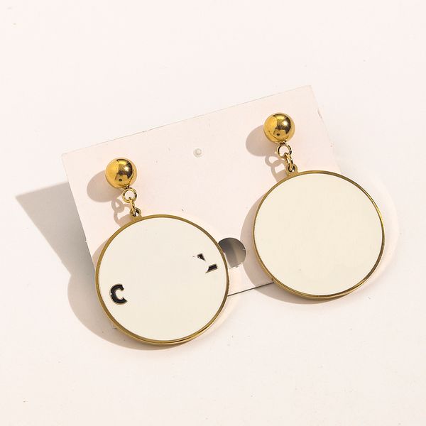luxury brand designers double letters ear stud earrings eardrop stainless steel geometric famous women steel seal earring wedding party jewe, Golden;silver
luxury brand designers double letters ear stud earrings eardrop stainless steel geometric famous women steel seal earring wedding party jewe, Golden;silver