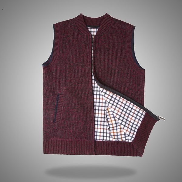 2019 new autumn winter solid color warm vest, fattened and enlarged middle aged men's thickened casual knitting vest, Black;white
2019 new autumn winter solid color warm vest, fattened and enlarged middle aged men's thickened casual knitting vest, Black;white