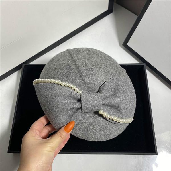 berets fashionable bowknot bud hat ladies 2021 fall winter women's retro pure wool pearl beret, Blue;gray
berets fashionable bowknot bud hat ladies 2021 fall winter women's retro pure wool pearl beret, Blue;gray