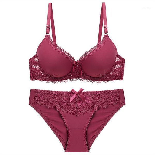 seamless bras briefs set for women lace bra lingerie set b c cup brassiere soft panties female underwear elegant intimates1, Red;black
seamless bras briefs set for women lace bra lingerie set b c cup brassiere soft panties female underwear elegant intimates1, Red;black