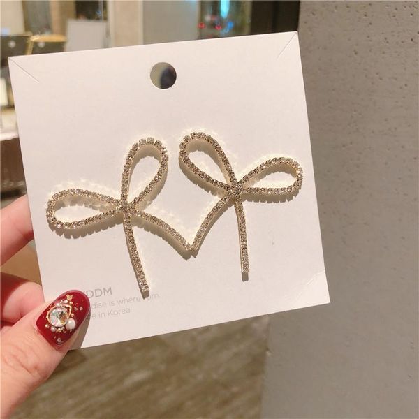 stud big bowknot earrings for women fashion jewelry 2021 gold bling rhinestone ear ringeuropean korean trendy elegant, Golden;silver
stud big bowknot earrings for women fashion jewelry 2021 gold bling rhinestone ear ringeuropean korean trendy elegant, Golden;silver