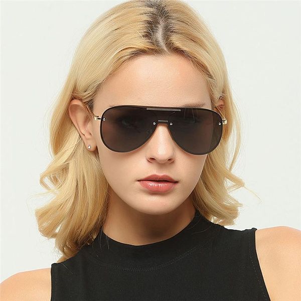 sunglasses mincl/ flat sun glasses oversize goggles mens square women fashion rivet black eyewear fml, White;black
sunglasses mincl/ flat sun glasses oversize goggles mens square women fashion rivet black eyewear fml, White;black