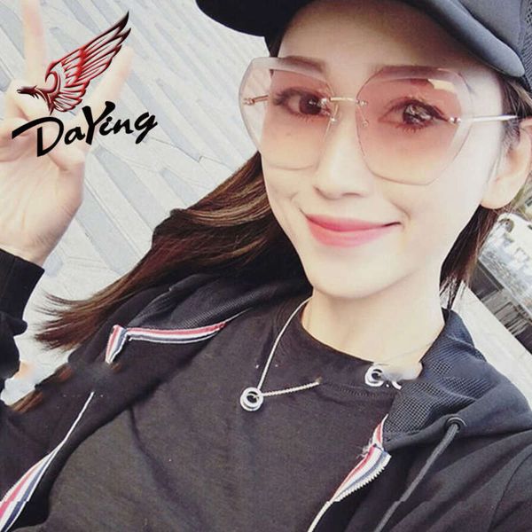 net women's 2020 sunglasses fashionable new red polarized sunglasses big face frameless korean version eye anti uv72yz, White;black
net women's 2020 sunglasses fashionable new red polarized sunglasses big face frameless korean version eye anti uv72yz, White;black
