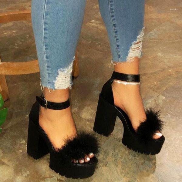 spring/summer 2021 new women fur rubber high heel platform outdoor leisure buckle slippers beach sandals ladies banquet sandals1, Black
spring/summer 2021 new women fur rubber high heel platform outdoor leisure buckle slippers beach sandals ladies banquet sandals1, Black