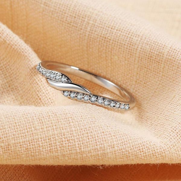 zhouyang ring twist for women simple style intertwined micro zircon white gold color daily birthday gifts fashion jewelry dzr0201, Golden;silver
zhouyang ring twist for women simple style intertwined micro zircon white gold color daily birthday gifts fashion jewelry dzr0201, Golden;silver