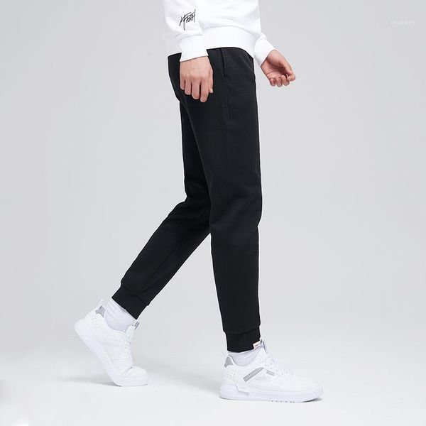 running pants autumn / winter 2021 knitted plush legged men's fashionable thickened running1, Black;blue
running pants autumn / winter 2021 knitted plush legged men's fashionable thickened running1, Black;blue