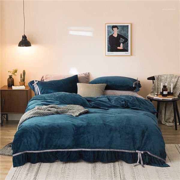 42 blue pink,beige duvet cover set bed fleece fabric linens pillowcase 4pcs bedding bed set bedding king size1
42 blue pink,beige duvet cover set bed fleece fabric linens pillowcase 4pcs bedding bed set bedding king size1