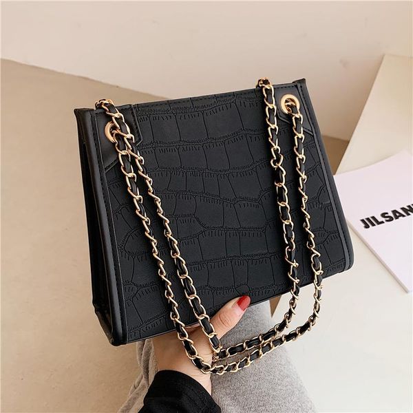 luxury chain pu leather crossbody bags trending designer shoulder handbags and purses hand bag
luxury chain pu leather crossbody bags trending designer shoulder handbags and purses hand bag