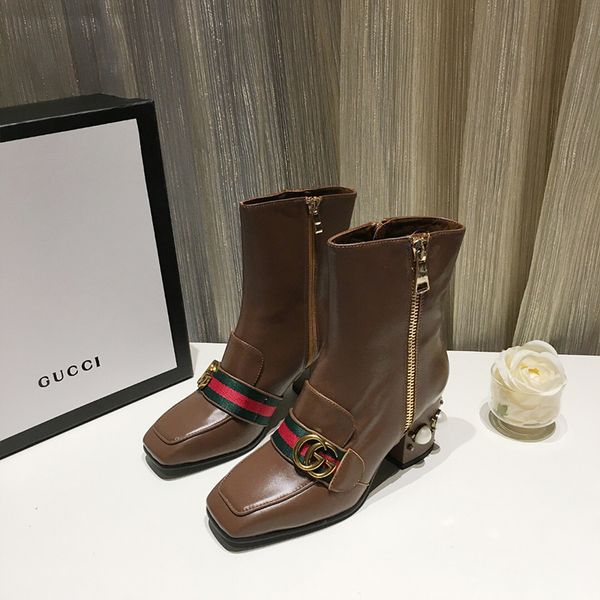 designer womens boots luxury brown gold symbol heel pearl decoration side zipper square head middle heel with box size 35-40, Black
designer womens boots luxury brown gold symbol heel pearl decoration side zipper square head middle heel with box size 35-40, Black