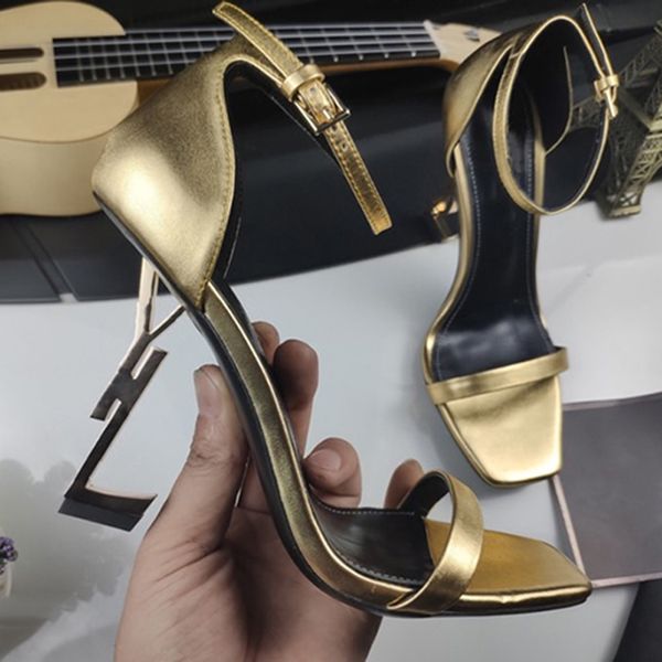 new woman shoes heels ladies flat female trend classics elegant rhinestone pionted toes dress shoes shoe02 07, Black
new woman shoes heels ladies flat female trend classics elegant rhinestone pionted toes dress shoes shoe02 07, Black