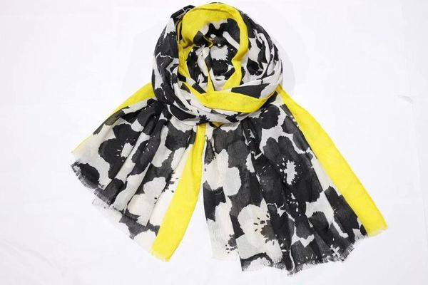 2020 new ombre flower print fringe scarves shawls women soft cotton floral pattern wrap scarf hijab 6 color ing, Blue;gray
2020 new ombre flower print fringe scarves shawls women soft cotton floral pattern wrap scarf hijab 6 color ing, Blue;gray