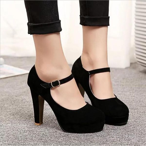 2021 mary janes new women high heels black flock women pumps female platform winter thick with autumn round single shoes
2021 mary janes new women high heels black flock women pumps female platform winter thick with autumn round single shoes