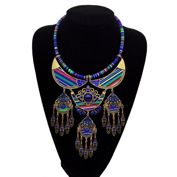 pendant necklaces retro bohemia gem insert hollow ethnic banquet equisite tassel short necklace for woman, Silver
pendant necklaces retro bohemia gem insert hollow ethnic banquet equisite tassel short necklace for woman, Silver