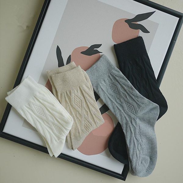 socks & hosiery 1 pair women fashion lingge calf cotton breathable deodorant solid colored female harajuku casual lady girls gift, Black;white
socks & hosiery 1 pair women fashion lingge calf cotton breathable deodorant solid colored female harajuku casual lady girls gift, Black;white