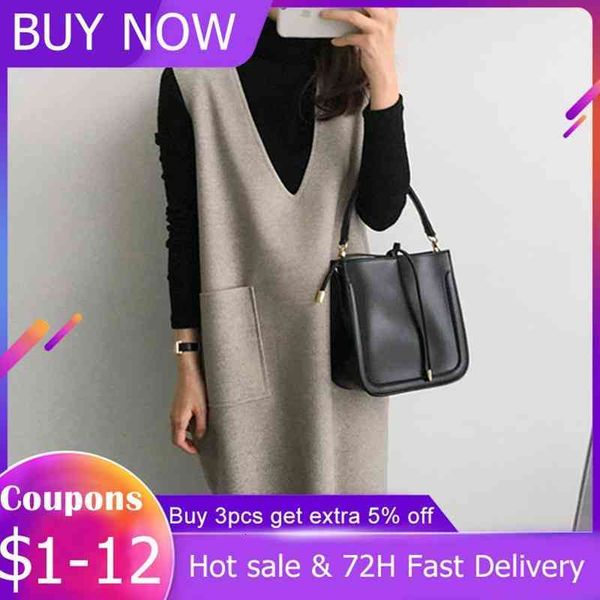 women vest short dress sleeveless autumn winter loose japanese style pocket v-nek casual dresses fashion simple solid color, Black;gray
women vest short dress sleeveless autumn winter loose japanese style pocket v-nek casual dresses fashion simple solid color, Black;gray