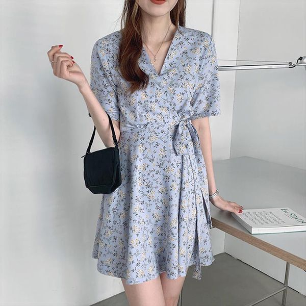 bandage платье цветочные шифон мини vestidos de festa curto летняя элегантные дамы платья v шея корейский голубая вечеринка сукиенки, Black;gray
bandage платье цветочные шифон мини vestidos de festa curto летняя элегантные дамы платья v шея корейский голубая вечеринка сукиенки, Black;gray