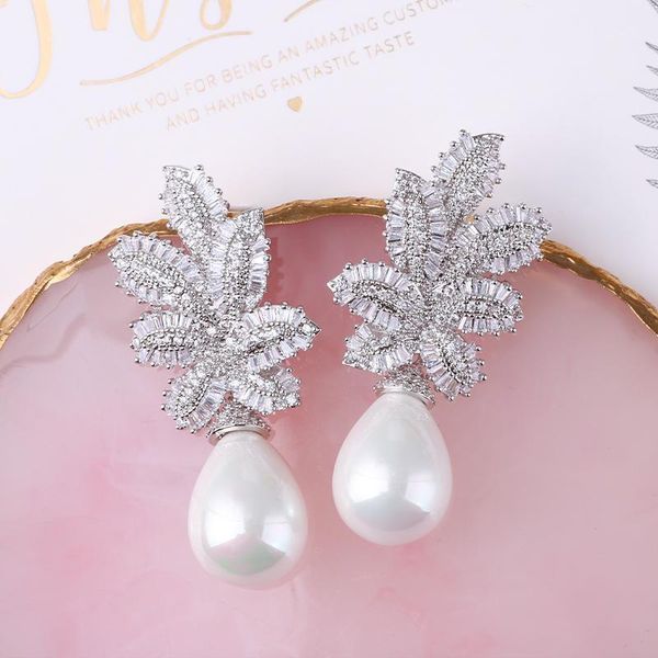 luxury leaves zirconia earrings elegant pearl pendant women wedding earrings fashion party jewelry gifts xiumeiyizu brand, Silver
luxury leaves zirconia earrings elegant pearl pendant women wedding earrings fashion party jewelry gifts xiumeiyizu brand, Silver