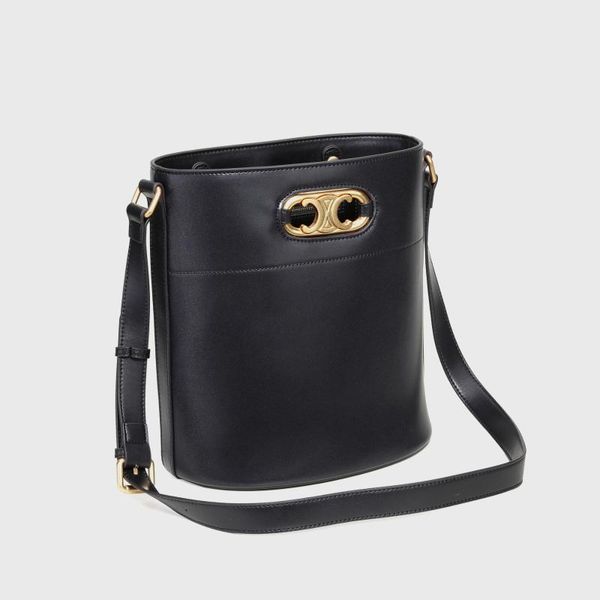 new bucket bag fashion shoulder bags large-capacity tote bag genuine leather handbags
new bucket bag fashion shoulder bags large-capacity tote bag genuine leather handbags