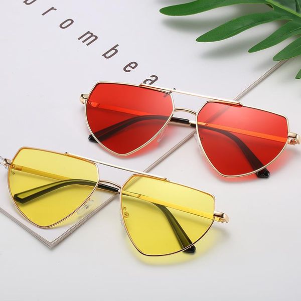 new punk sunglasses women triangle oculos vintage glasses openwork metal frame men fashion sun glasses 9-bls6633, White;black
new punk sunglasses women triangle oculos vintage glasses openwork metal frame men fashion sun glasses 9-bls6633, White;black