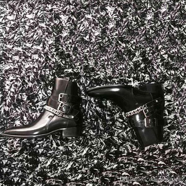 2019 new designer man genuine leather harness boots calfskin harness-style west ankle strap stacked black leather cuban heel boots 
2019 new designer man genuine leather harness boots calfskin harness-style west ankle strap stacked black leather cuban heel boots