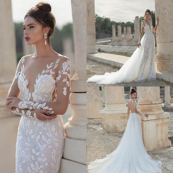 2021 a line wedding dresses lace appliqued sheer long sleeve overskirt bridal gowns open back vestido de novia, White
2021 a line wedding dresses lace appliqued sheer long sleeve overskirt bridal gowns open back vestido de novia, White