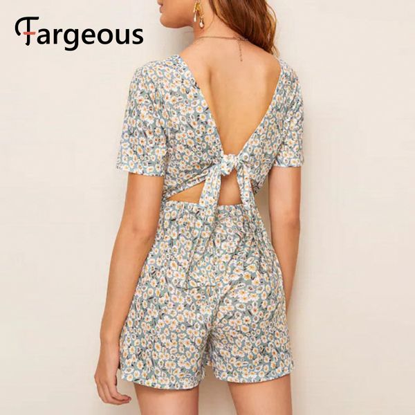fargeous boho print yellow rompers 2020 summer female holiday backless bow tie short jumpsuit women casual bodysuit plus size t200704, Black;white 
fargeous boho print yellow rompers 2020 summer female holiday backless bow tie short jumpsuit women casual bodysuit plus size t200704, Black;white