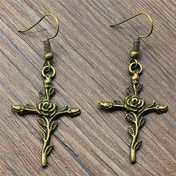 3 pairs women fashion earrings dangle earrings 35x2m flower cross drop earrings for women jewelry wmtdvv, Black;white
3 pairs women fashion earrings dangle earrings 35x2m flower cross drop earrings for women jewelry wmtdvv, Black;white