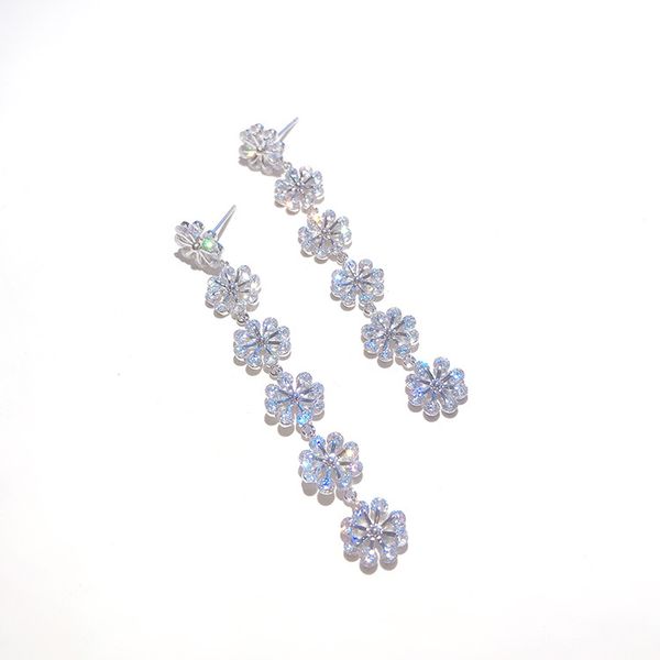 new bridal earrings with crystals rhinestones water drop earring bridal jewelry findings wedding accessories for brides women girls, White
new bridal earrings with crystals rhinestones water drop earring bridal jewelry findings wedding accessories for brides women girls, White