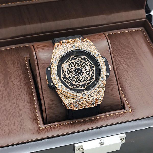 net red bang big dial new automatic mechanical watch concept broadcast fashion personality unisex
net red bang big dial new automatic mechanical watch concept broadcast fashion personality unisex