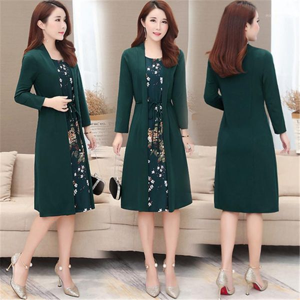 casual dresses women knee-length dress plus size arrival short sleeve printing autumn for offical lady loose elegant1, Black;gray
casual dresses women knee-length dress plus size arrival short sleeve printing autumn for offical lady loose elegant1, Black;gray