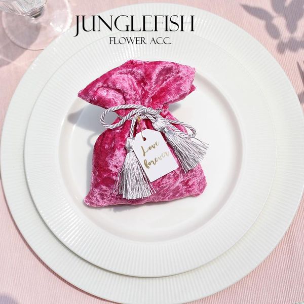 gift wrap 10pcs creative rose pink velvet cloth wedding candy bag with silver tassel drawstring birthday party
gift wrap 10pcs creative rose pink velvet cloth wedding candy bag with silver tassel drawstring birthday party