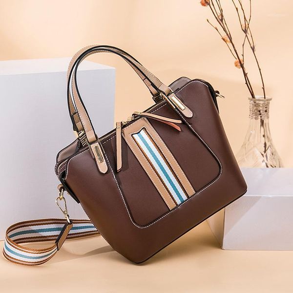 new napa leather fashion personality casual women bag cowhide simple large capacity hand bill of lading shoulder cross-body bag1
new napa leather fashion personality casual women bag cowhide simple large capacity hand bill of lading shoulder cross-body bag1