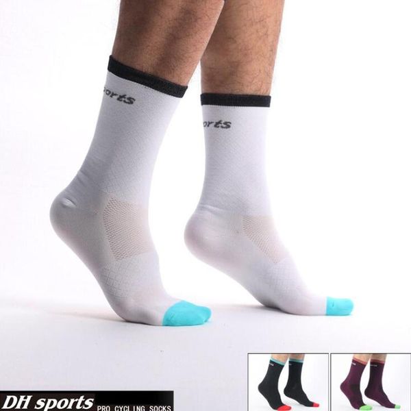 sports socks 2021 cycling men women professional breathable bike wear-resistant deodorant, Black
sports socks 2021 cycling men women professional breathable bike wear-resistant deodorant, Black