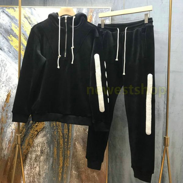 2020 fashion designer luxury clothing mens velutum tracksuit jacket outwear sweatshirt suit europe zipper sportwear embroidery letter jacket, Gray
2020 fashion designer luxury clothing mens velutum tracksuit jacket outwear sweatshirt suit europe zipper sportwear embroidery letter jacket, Gray