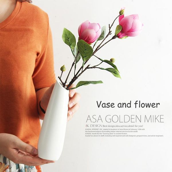 simple and stylish ceramic vase wedding decorative vase suit high-grade fashionable household decoration living room decor j1
simple and stylish ceramic vase wedding decorative vase suit high-grade fashionable household decoration living room decor j1