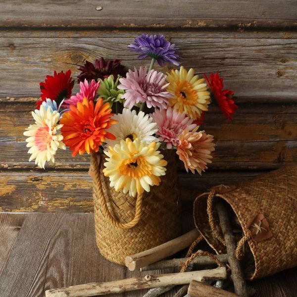 1pcs sunflower artificial flowers sunflower bouquet beanch silk flower home diy garden wedding decorations fake flowers
1pcs sunflower artificial flowers sunflower bouquet beanch silk flower home diy garden wedding decorations fake flowers